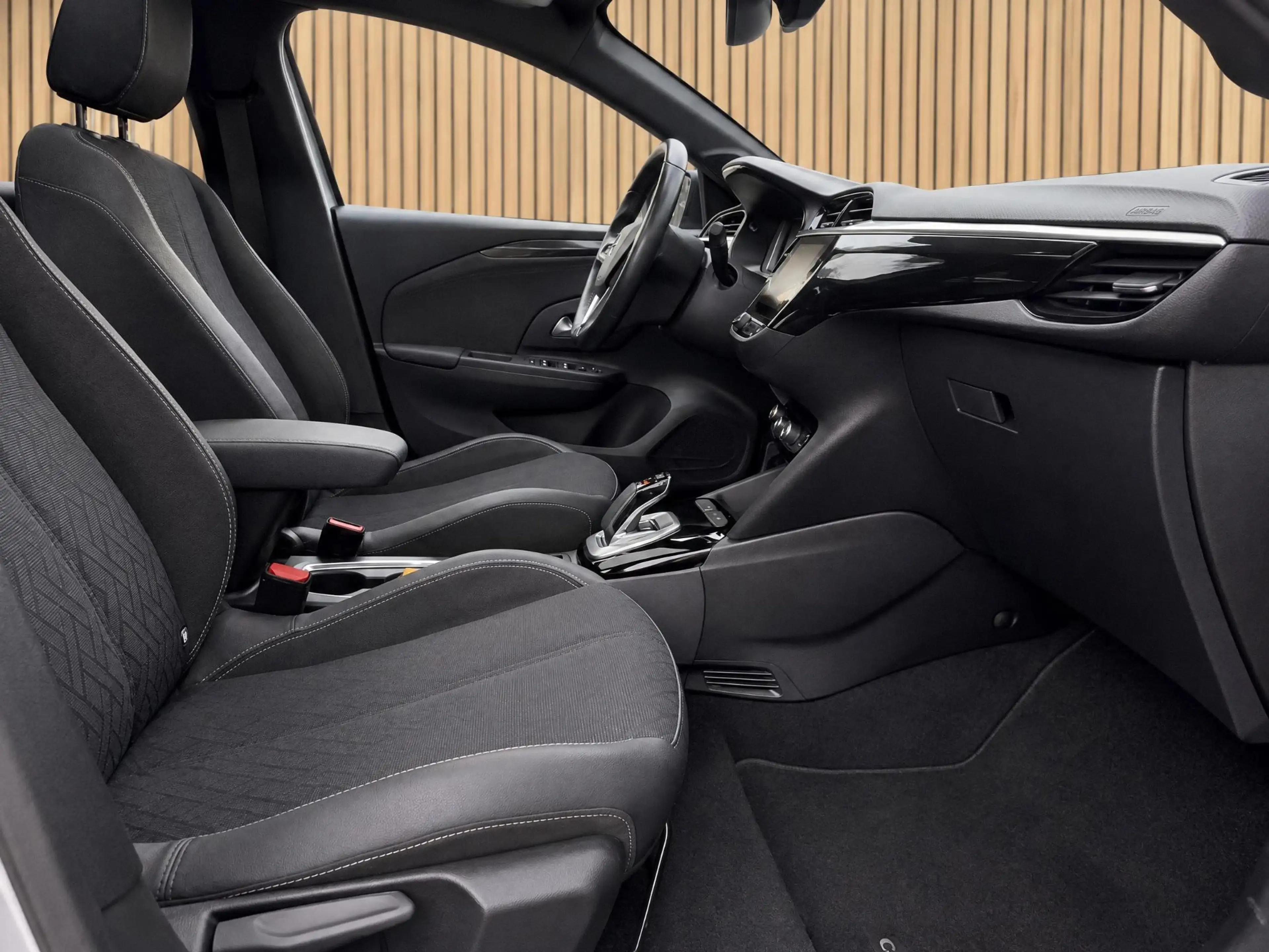 Opel Corsa-e Elegance 50 kWh | Apple Carplay / Panoramadak / Ca — photo 8