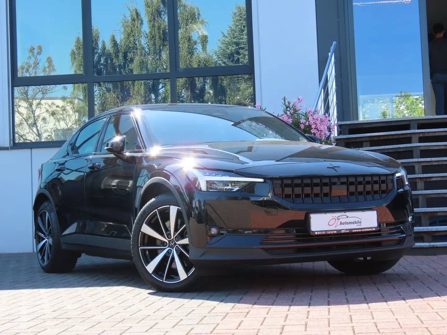 Polestar 2 78KWH Long Range Dual Motor 4WD Чёрный - 1