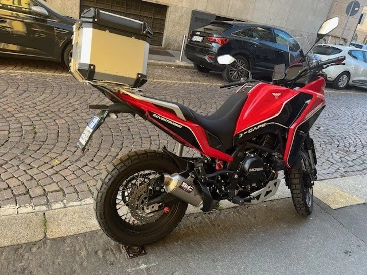 Moto Morini X-Cape Piros - 1