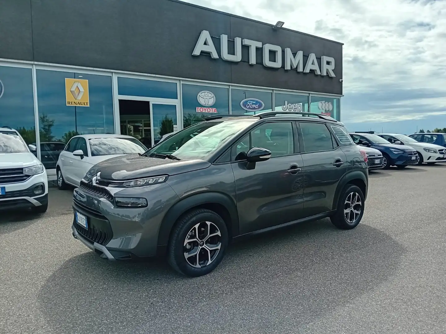Citroen C3 Aircross 1.2 130CV Shine E6 AUTOMATICO Grigio - 1