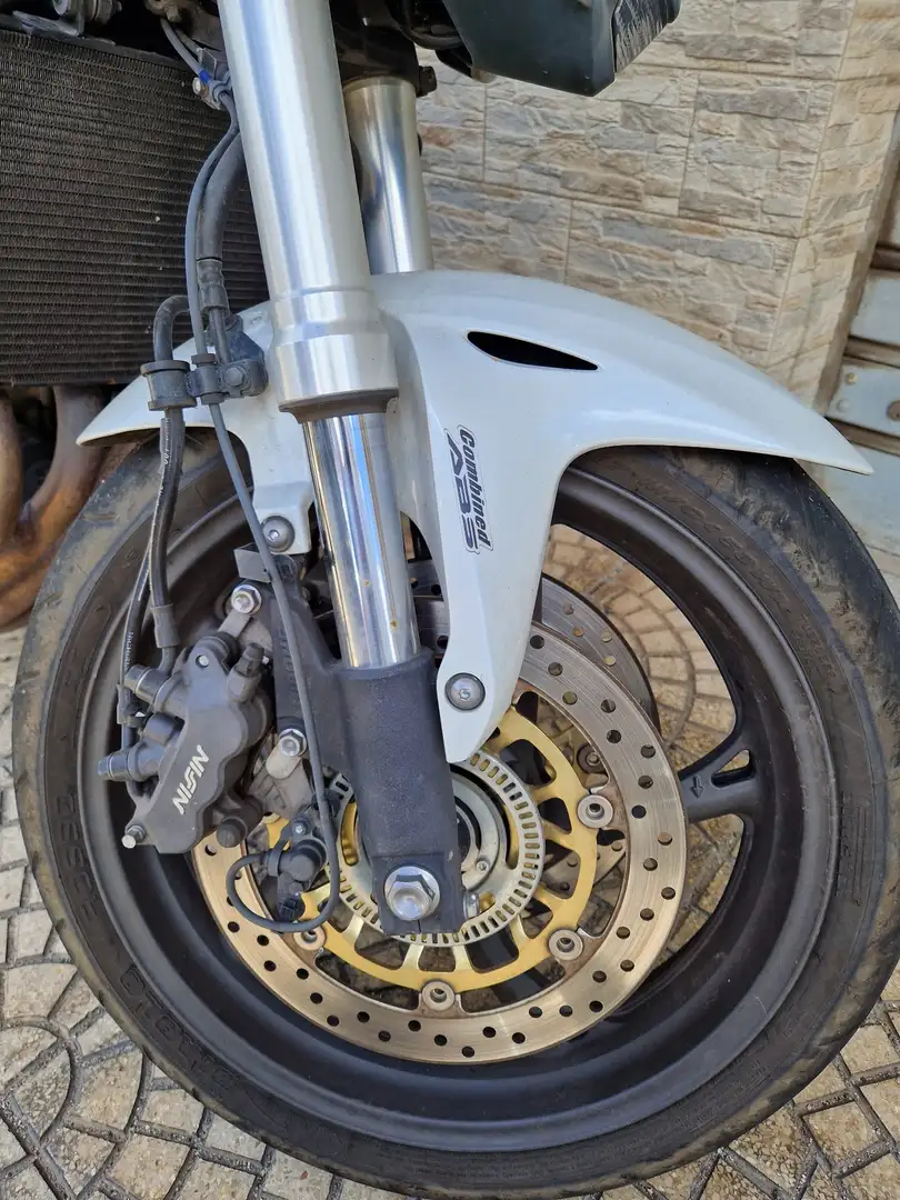Honda Hornet CB600FA Bílá - 1