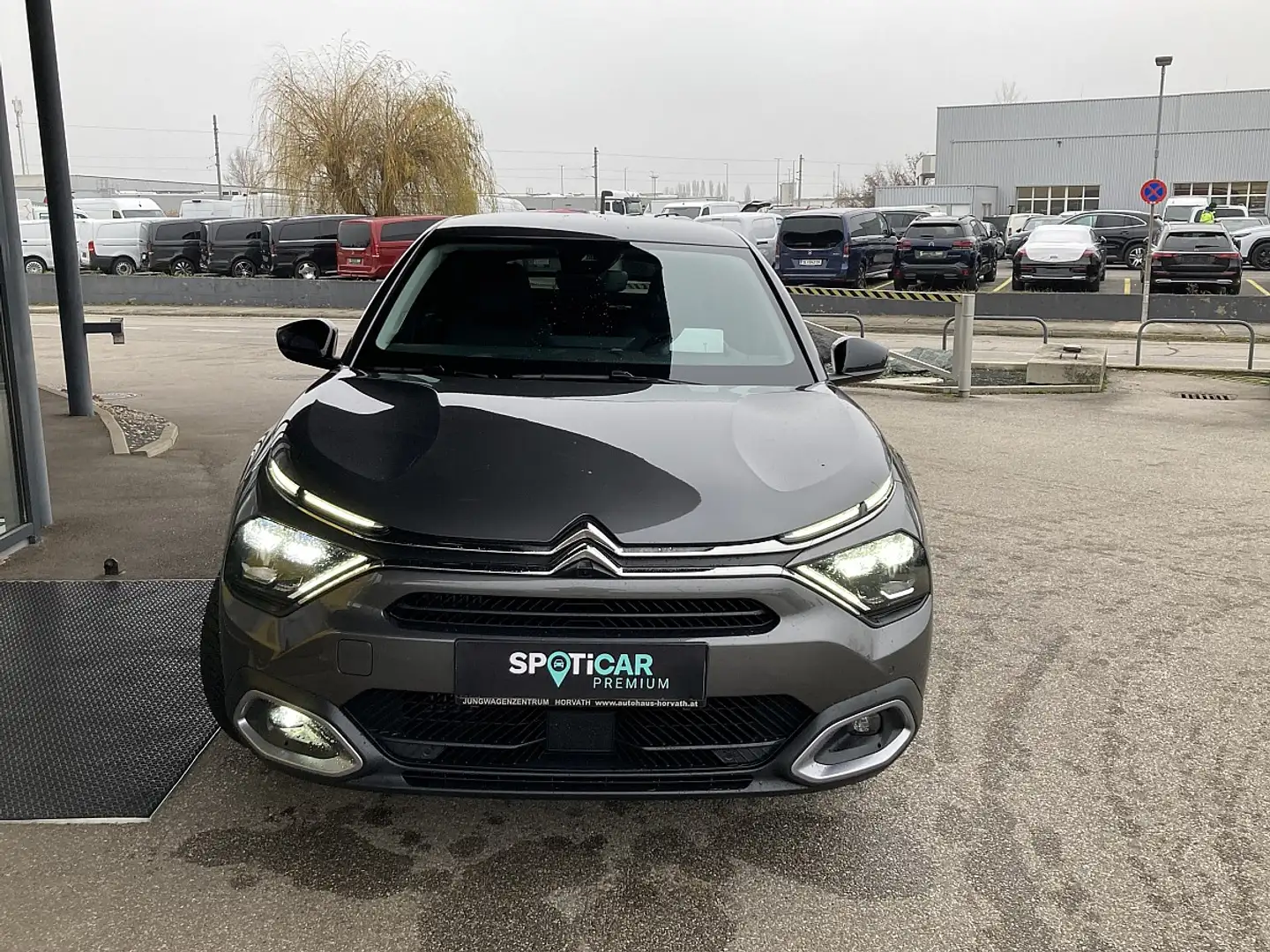 Citroen C4 PureTech 130 EAT8 Max!NAVI,KAMERA,LED,ACC,TOP! Gris - 2