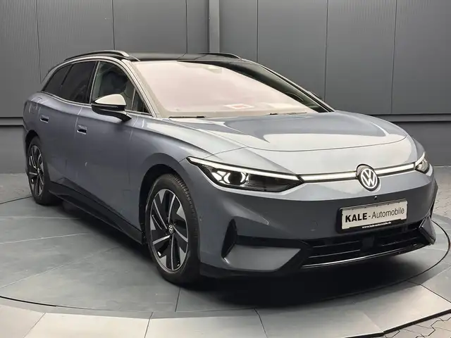 Volkswagen Id.7 view 5