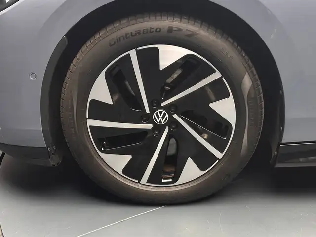 Volkswagen Id.7 view 7