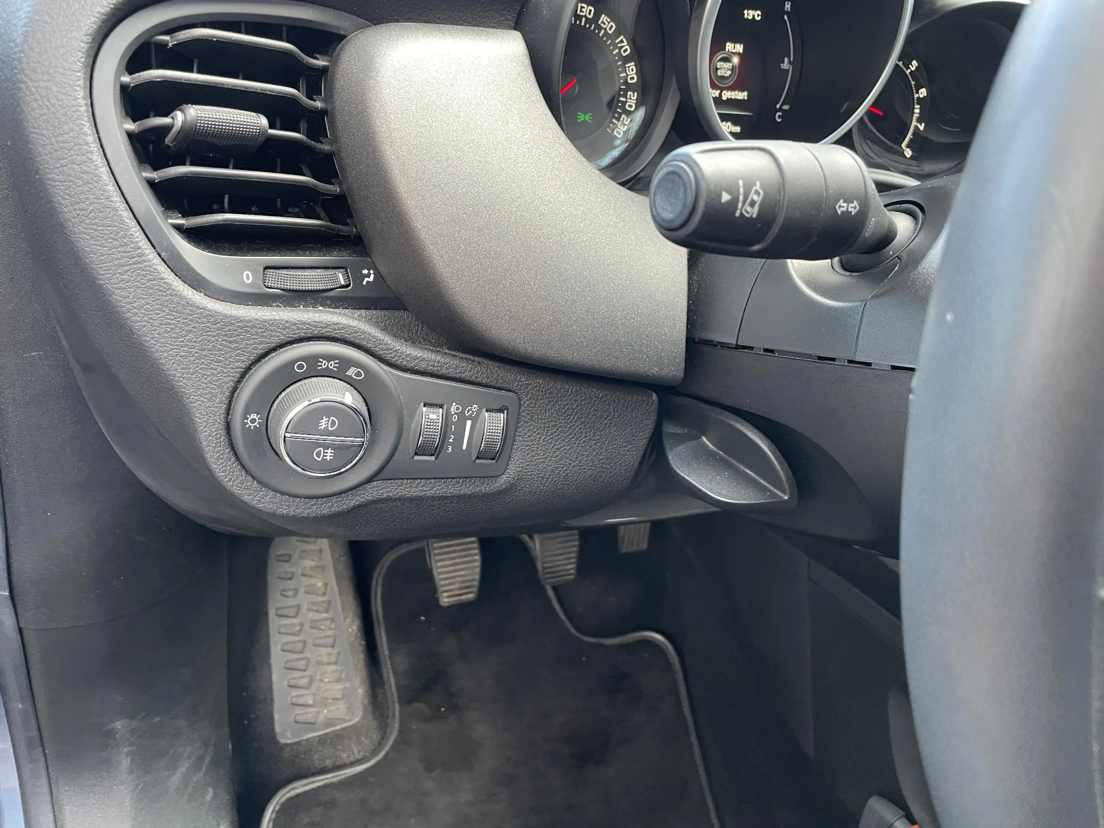 Fiat 500X Cross 1.4 Turbo MultiAir Cross — photo 13