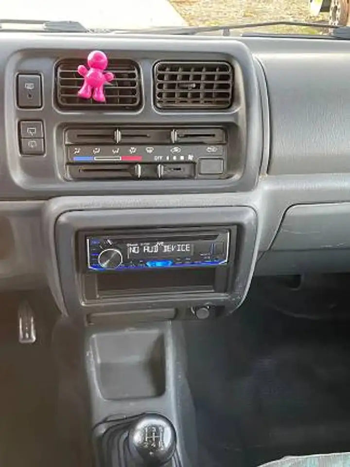 Suzuki Jimny 1.3i 16v JLX, foto 9