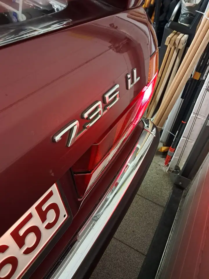 BMW 732 735il, foto 1
