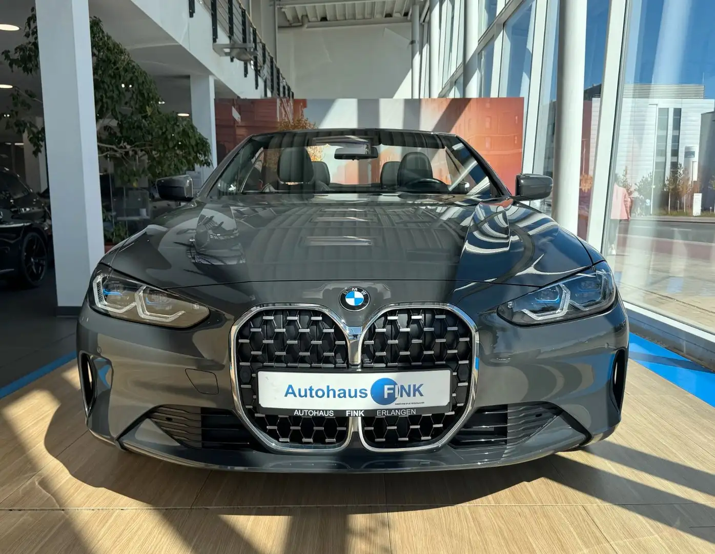BMW 420 i Cabrio L.C. Pro. Standheizung Laser DAB Gris - 2