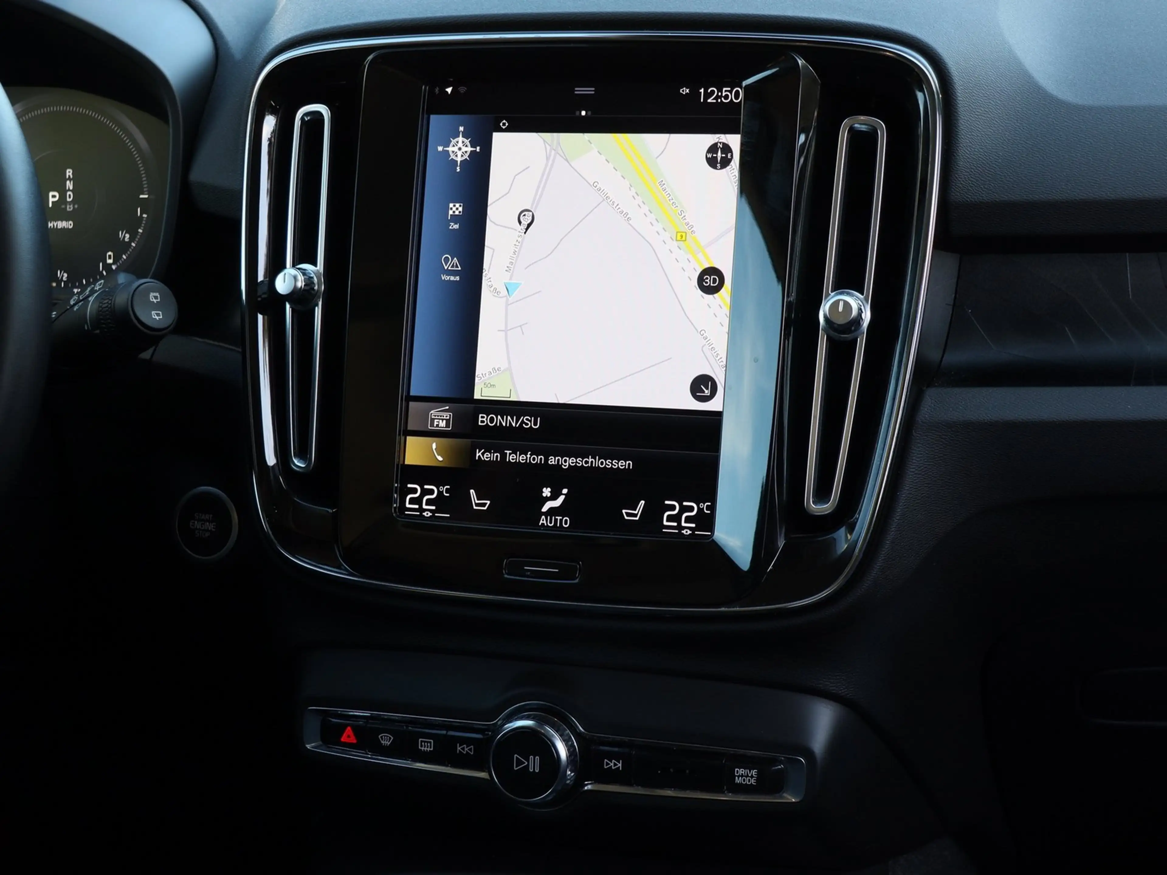 Volvo XC40 T5 Ultimate Dark Recharge Plug-In Hybrid Navi*P... — photo 7