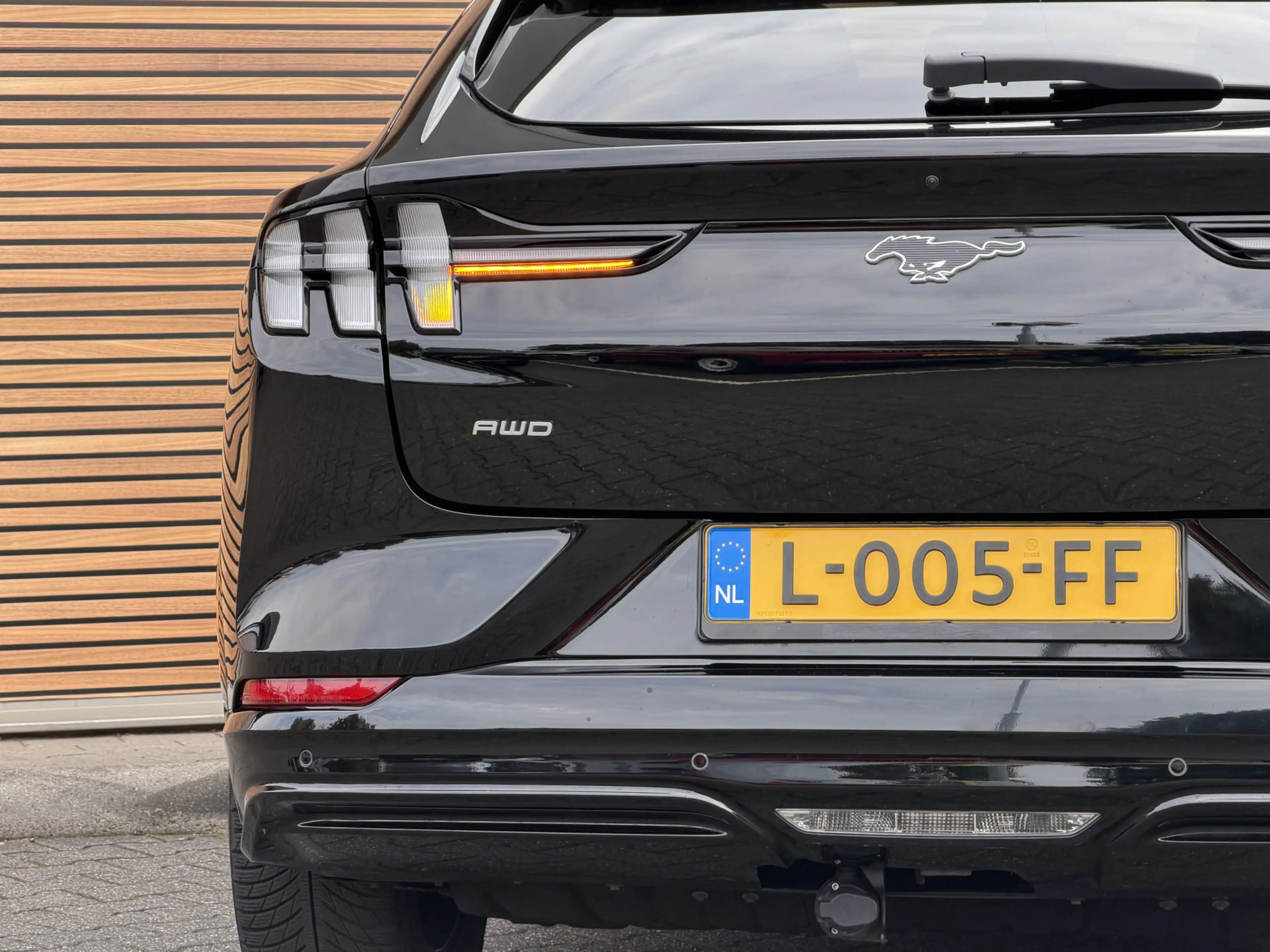 Ford Mustang Mach-E AWD 75 kWh Panoramadak / Trekhaak / SOH 95% — photo 13
