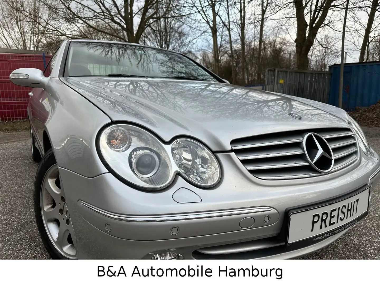 Mercedes-Benz CLK 320 Coupe CLK 320 V6 BI Xenon+Navi+Leder Silber - 2