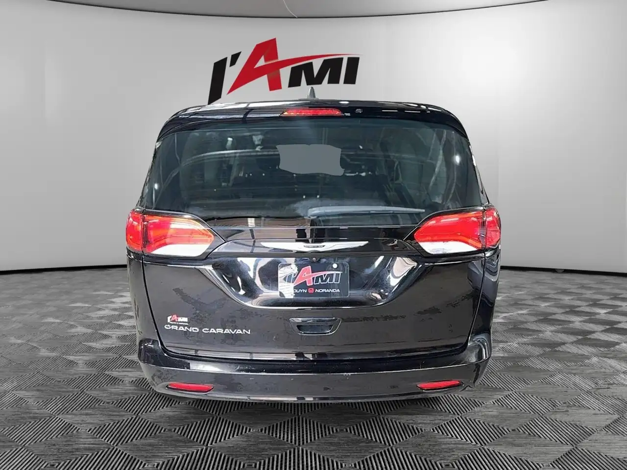 Chrysler Grand Caravan снимка Chrysler Grand Caravan