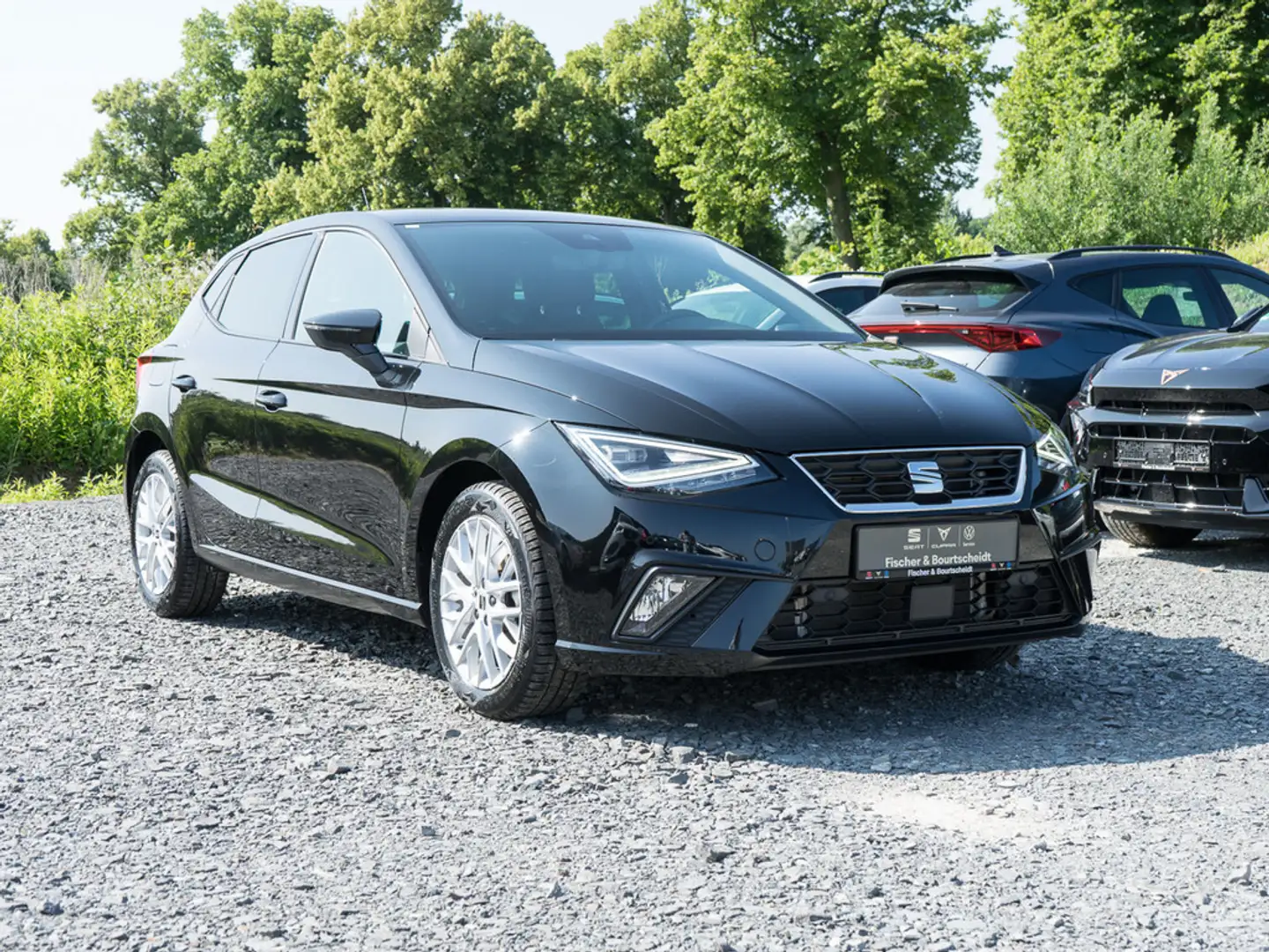 SEAT Ibiza 1.0 TSI FR NAVI KAM ACC PDC SHZ Schwarz - 2