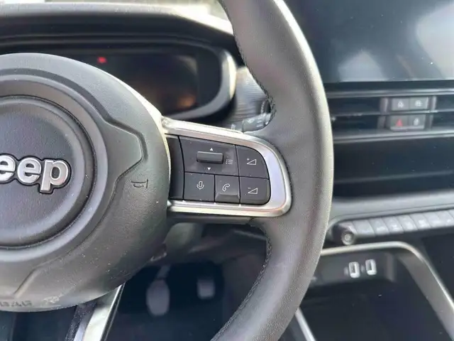 Jeep Avenger view 14