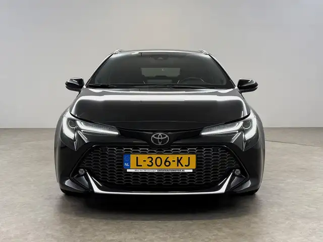 Toyota Corolla view 8