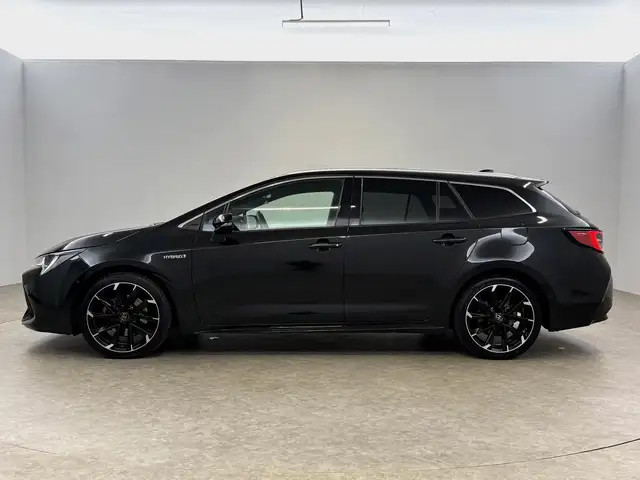 Toyota Corolla view 11
