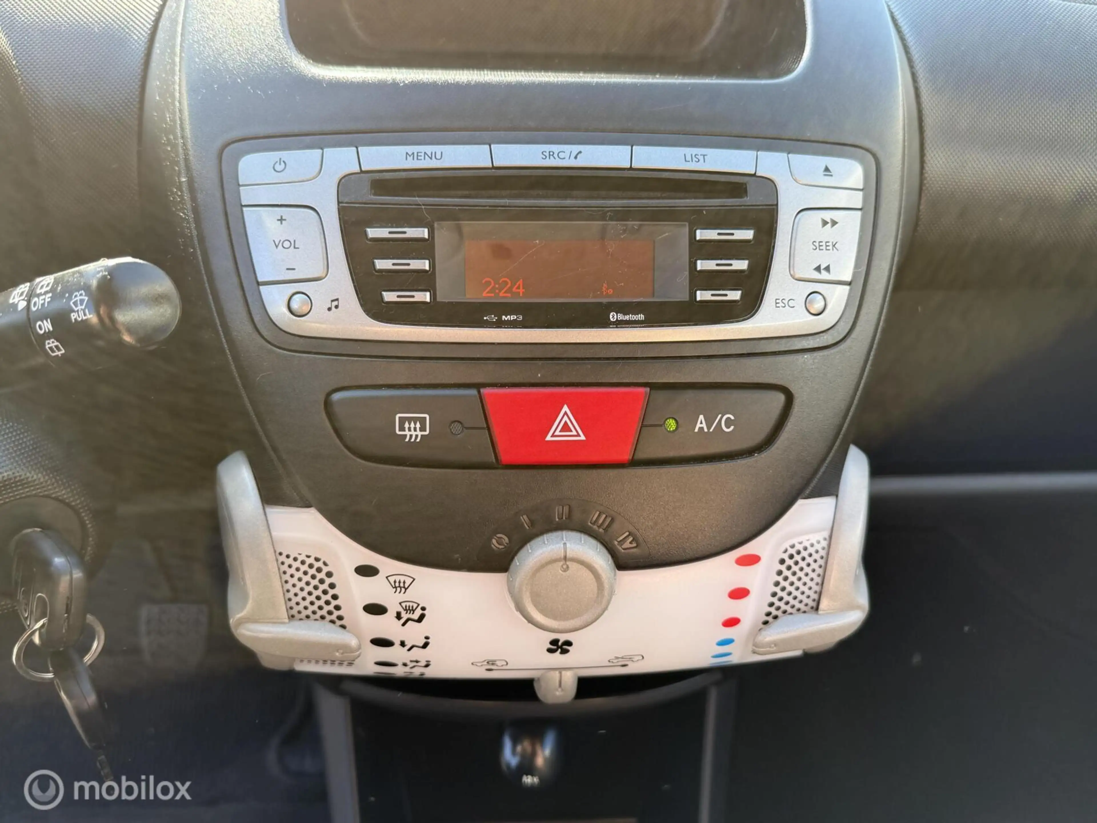 Peugeot 107 1.0 Active AUTOMAAT AIRCO AUX/USB 1E EIGENAAR — photo 15