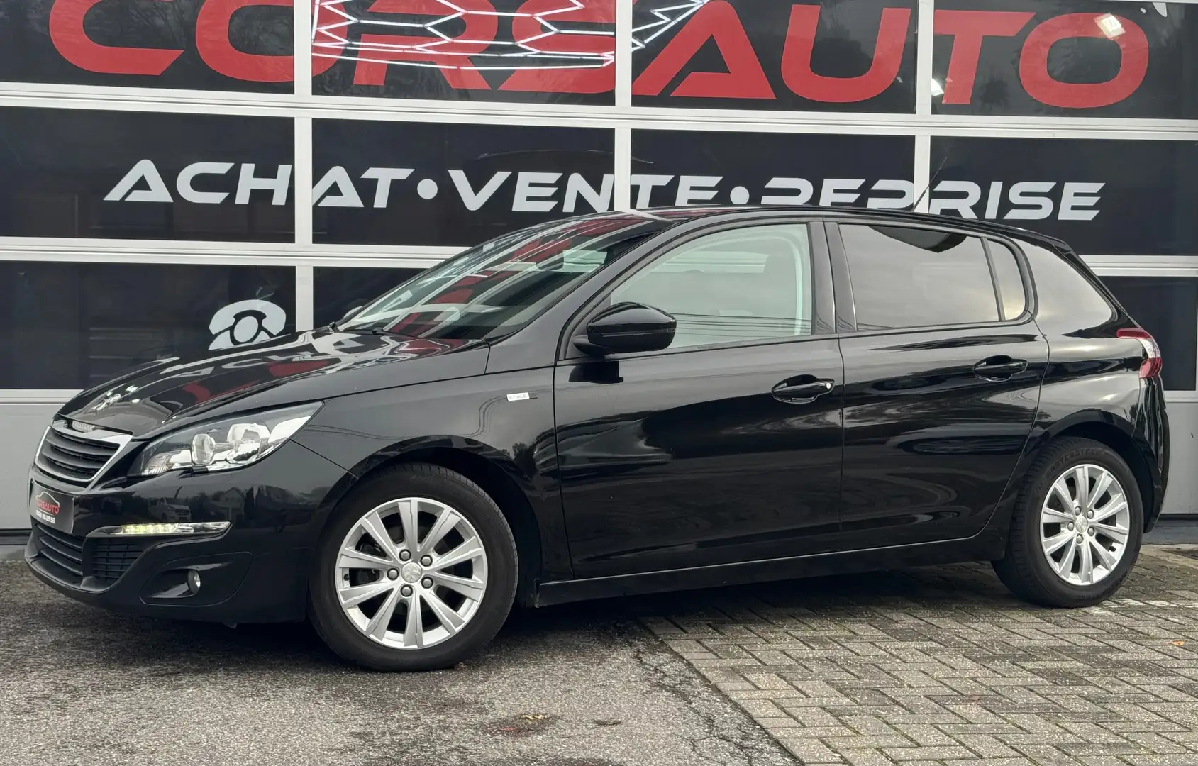 Peugeot 308 308 1.6 BlueHDi Style NAVI CRUISE MEDIA JA USB Noir - 1