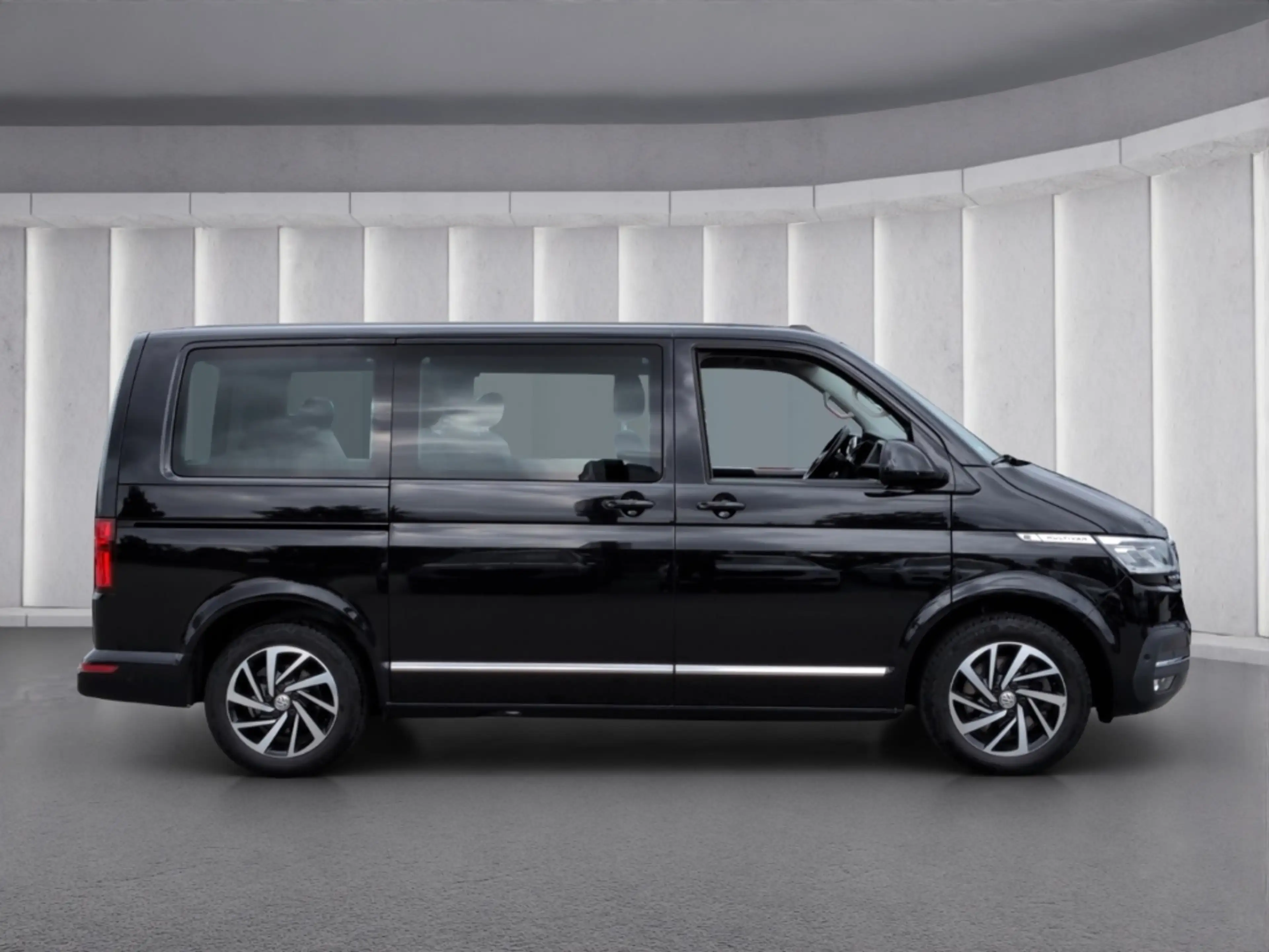 Volkswagen T6.1 Multivan HIGHLINE 4Mot*204PS AHK ACC R-Kam — photo 3