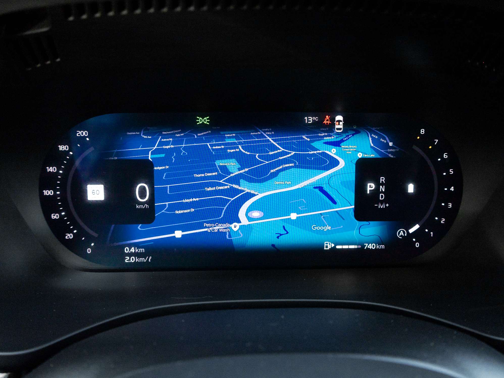 2025 Volvo XC60 B5 AWD Plus Dark Theme thumb 10