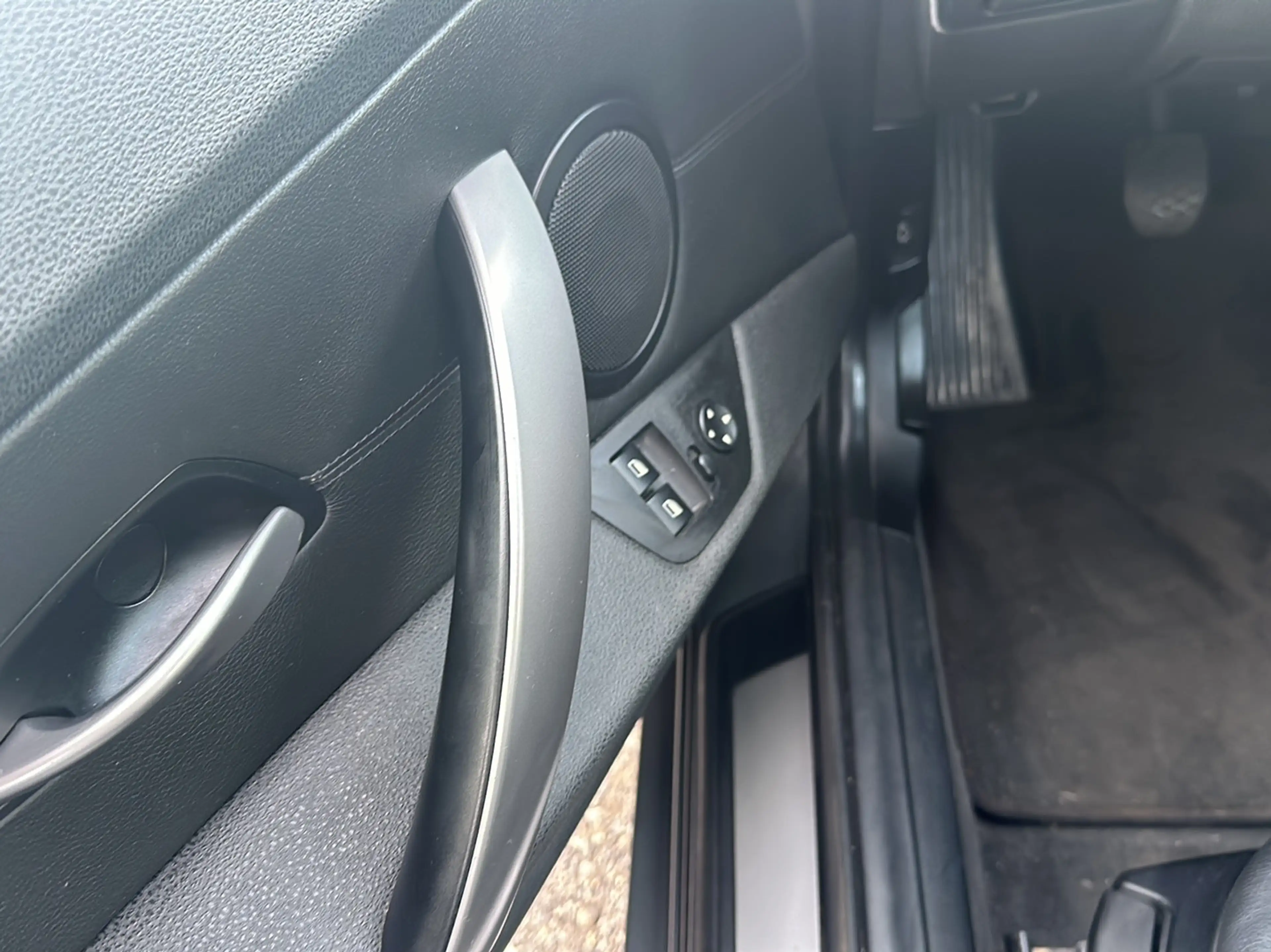 BMW Z4 2.0i XENON+LEDER+SHZ**STEUERKETTE-NEU**TOP!! — photo 10