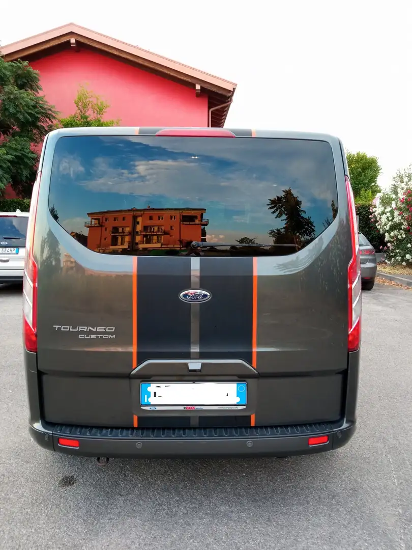 Ford Tourneo Custom 2.0 EcoBlue Sport - 2