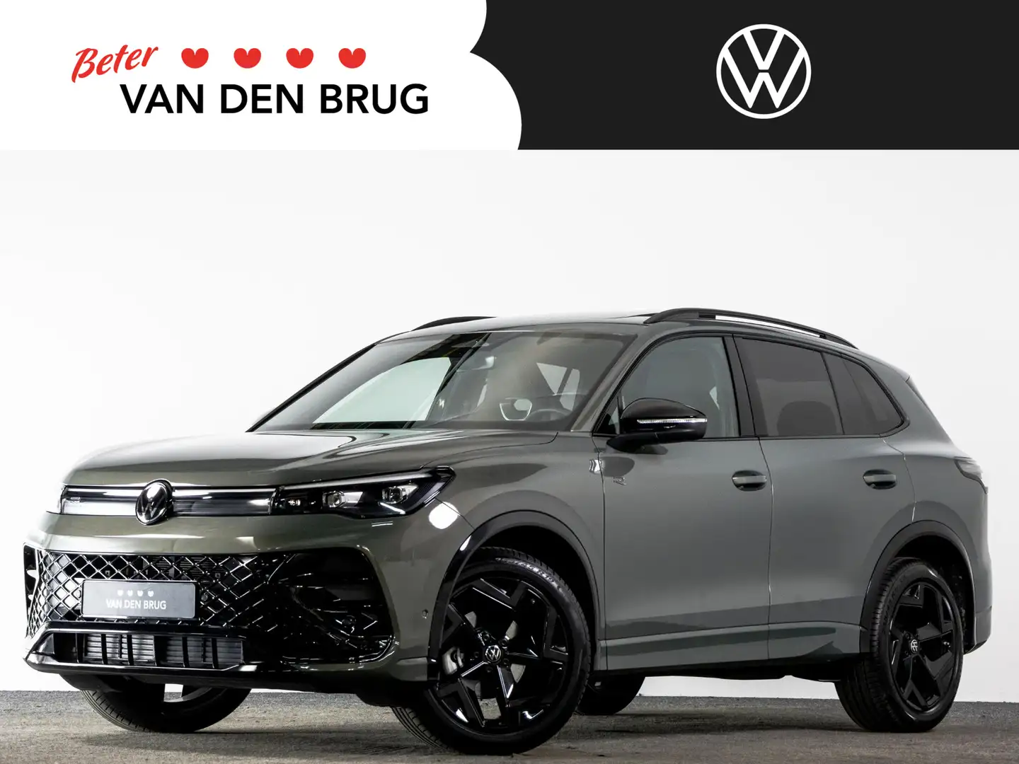Volkswagen Tiguan R-Line 1.5 eTSI 150 PK DSG | Panoramadak | Black S Blauw - 1