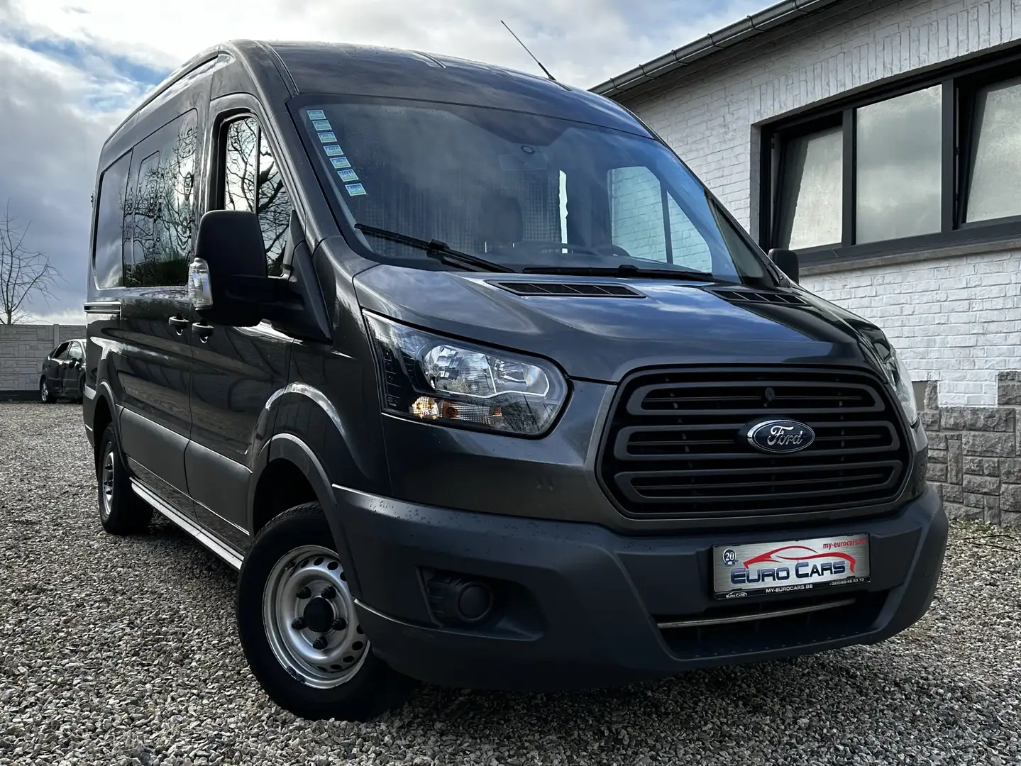 Ford Transit Custom 2.0 TDCi L1H2 Ambiente UTILITAIRE/BT/PROPRE !!! Gris - 2