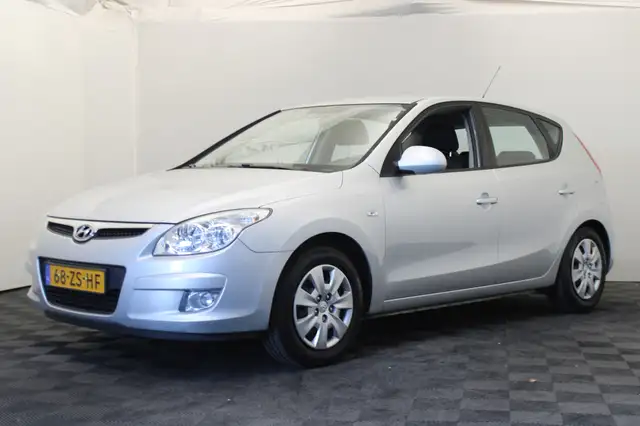 Hyundai i30 1.6i Dynamic