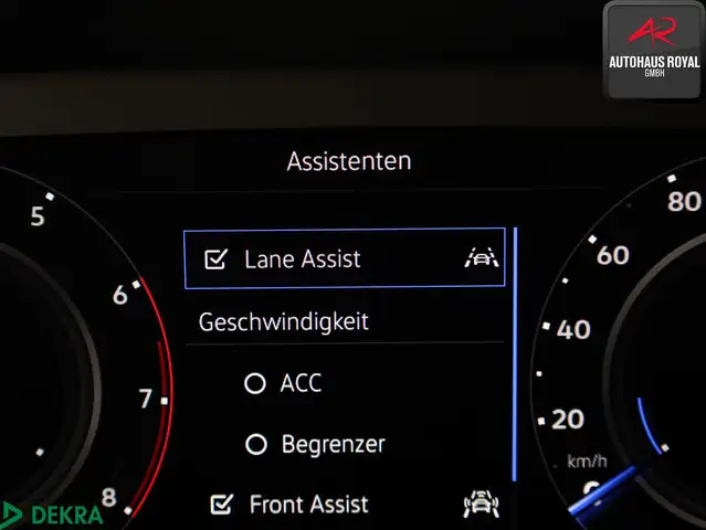 Volkswagen Tiguan view 15