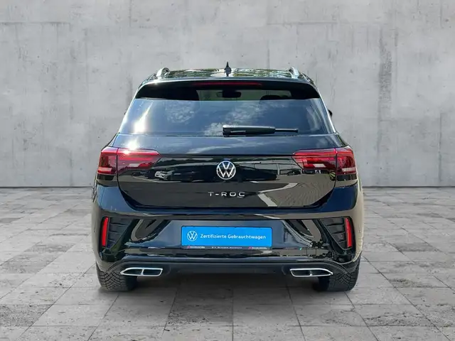Volkswagen T-Roc view 5