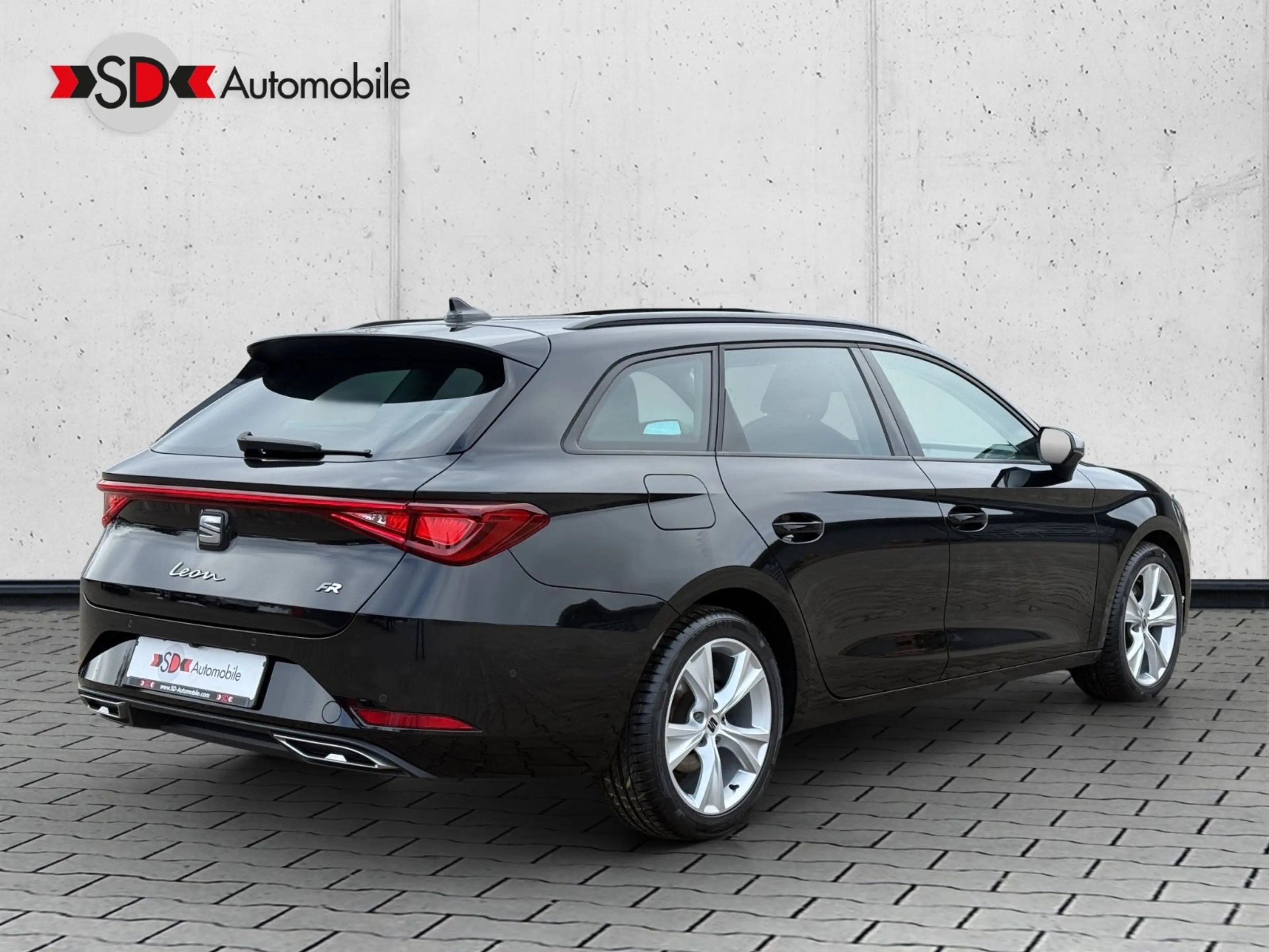 SEAT Leon 2.0 FR-Line LED Pano. VIRTUAL ACC Garantie — photo 2