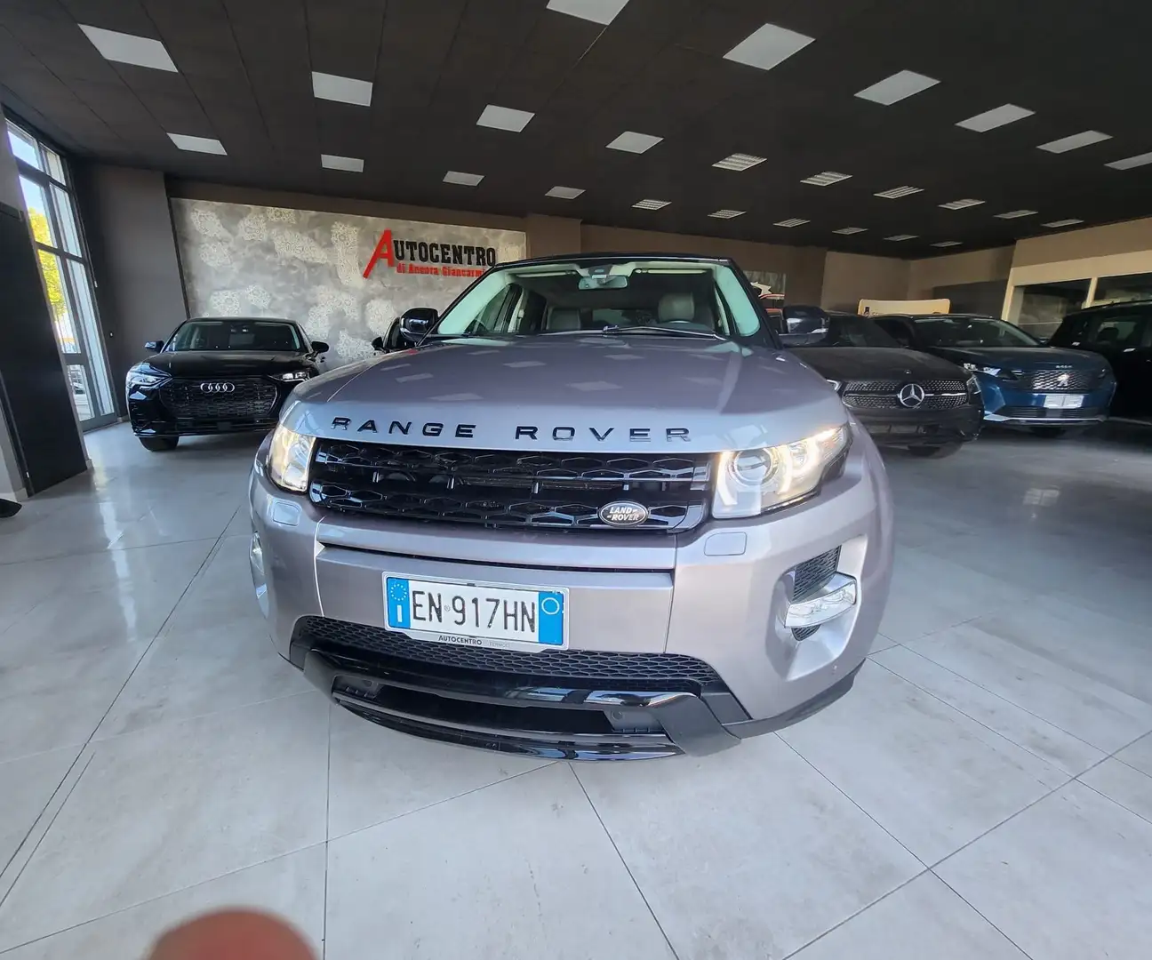 Land Rover Range Rover Evoque EVOQUE 2.2 SD4 190CV PRESTIGE + TETTO APRIBILE Grigio - 2