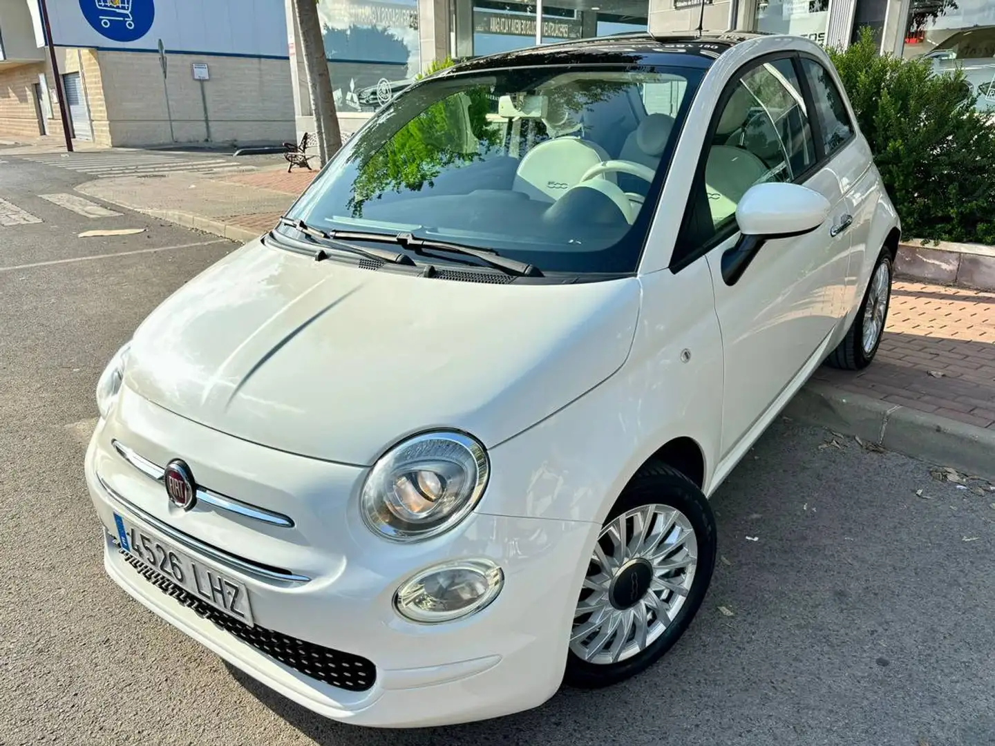 Fiat 500 1.0 GSE Lounge Blanc - 2