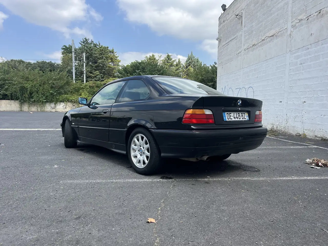 BMW 323i, foto 7