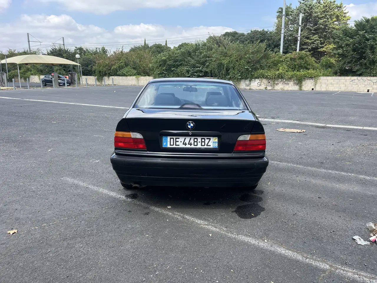 BMW 323i, foto 6