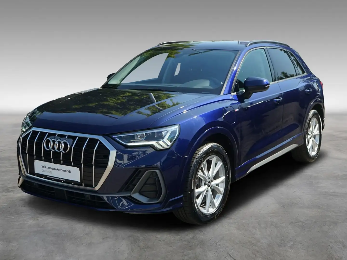 Audi Q3 45 TFSI e S Line AHK LED Navi Kamera Blau - 2