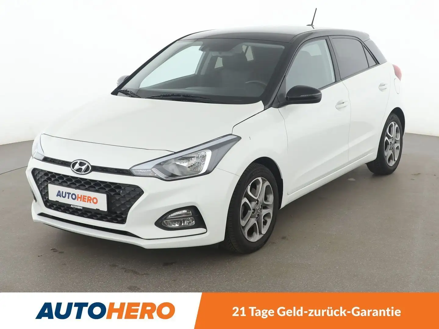Hyundai i20 1.0 TGDI YES! Plus *ALU*SHZ*CAM*PDC*TEMPO* Weiß - 1