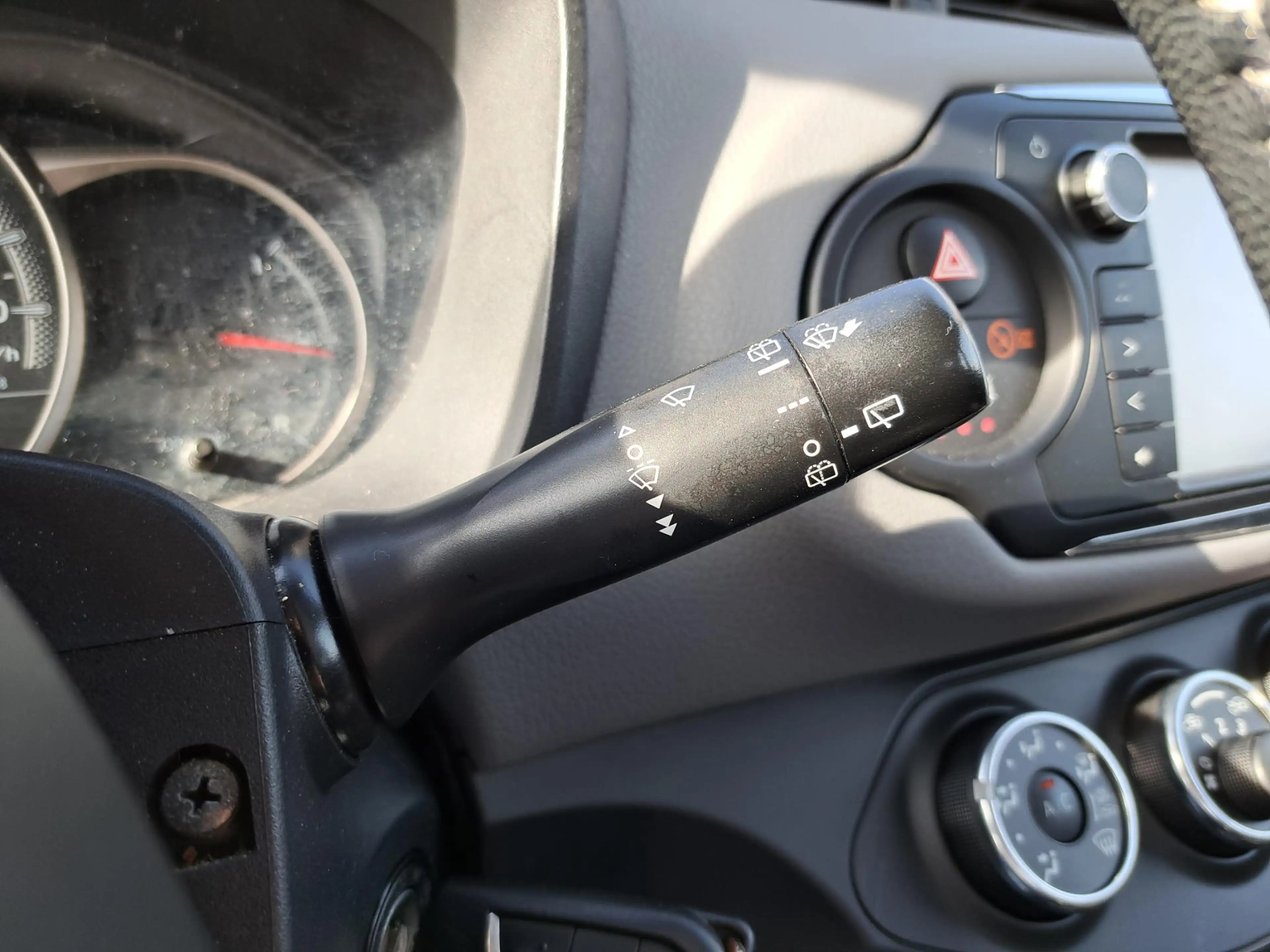 Toyota Yaris 1.3 VVT-i Aspiration CRUISE AIRCO TREKHAAK NAVI — photo 20