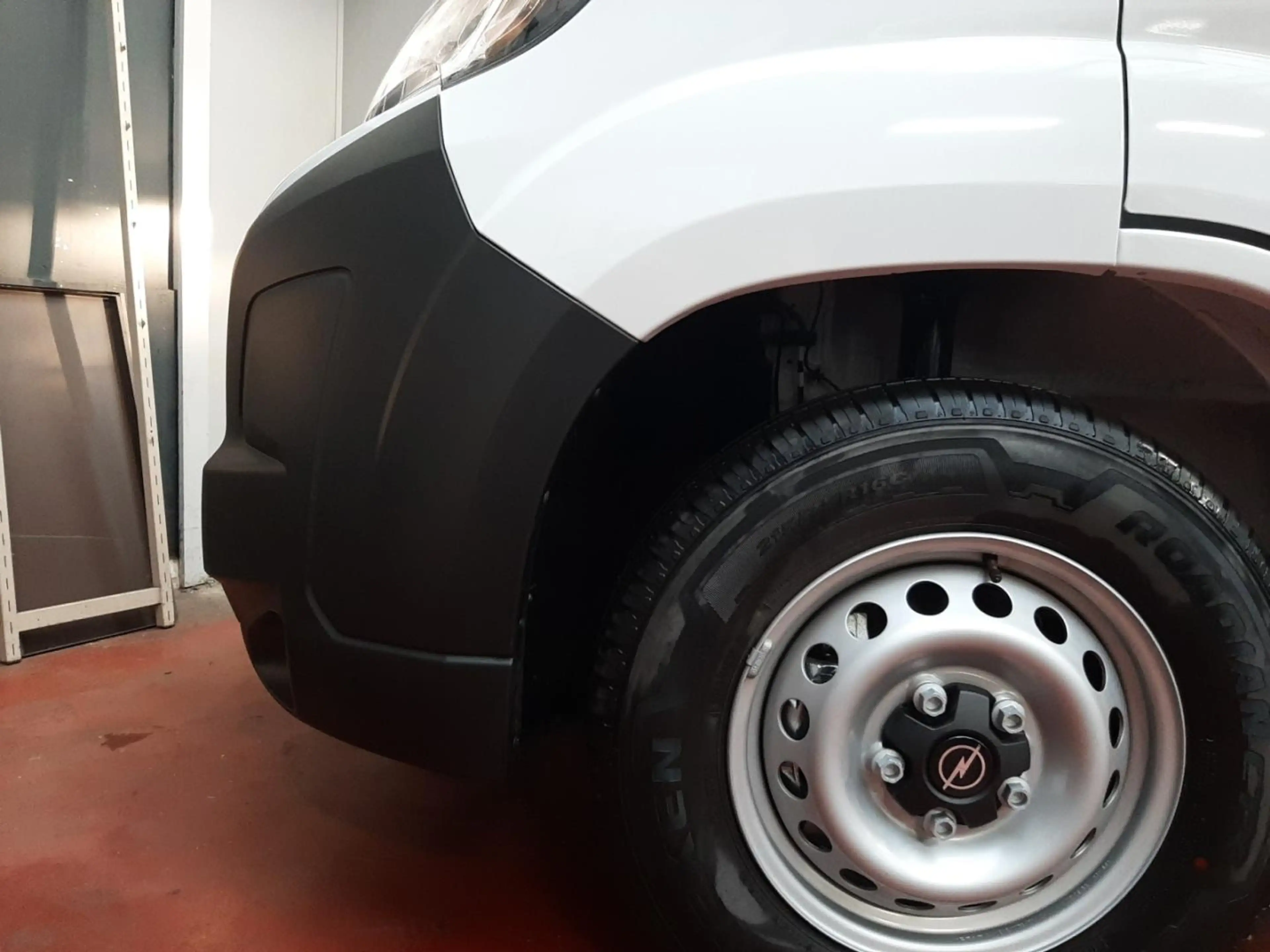 Opel Movano Movano Ready Gesloten Laadkast Aluminium op Platfo — photo 15