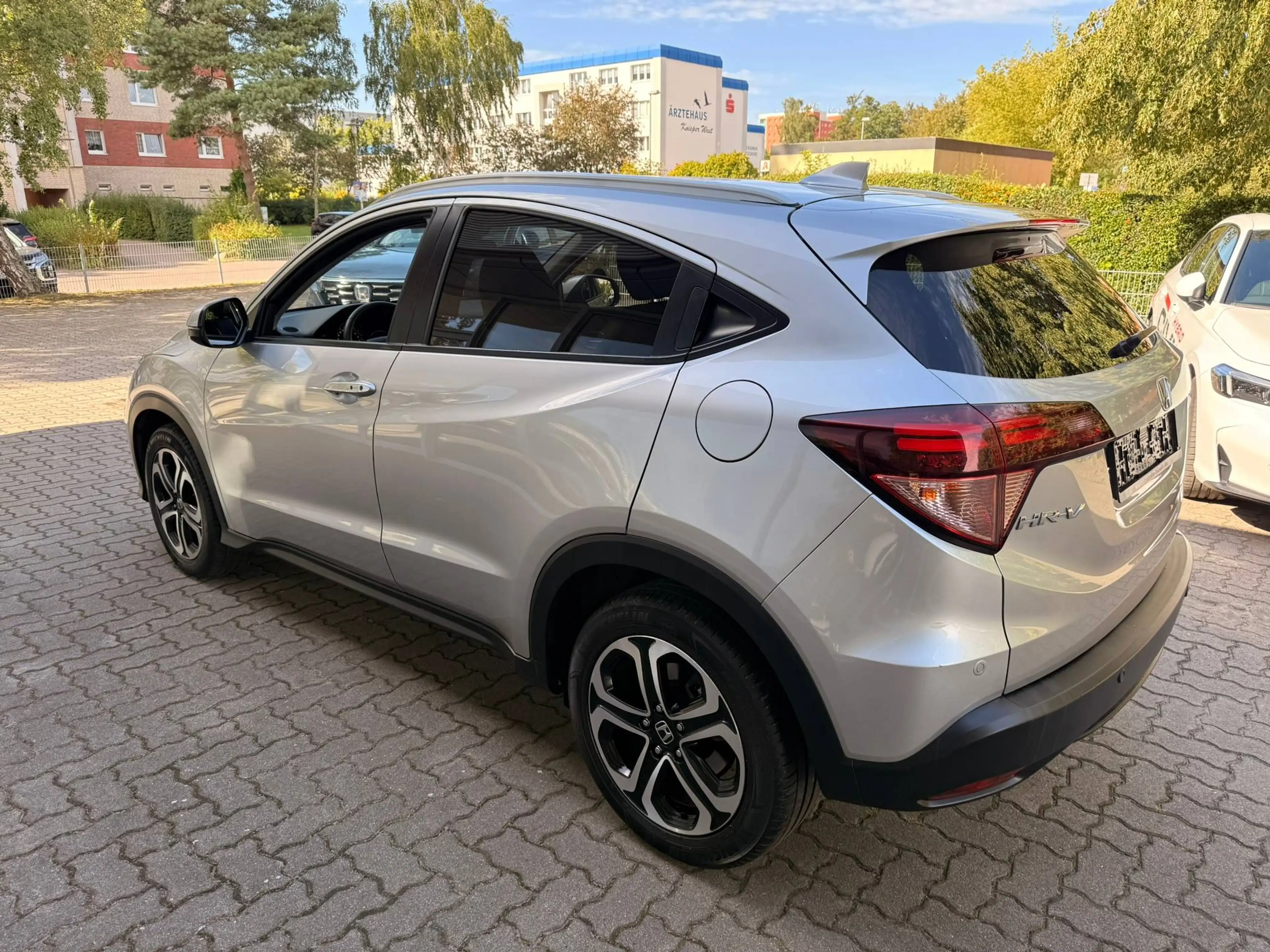 Honda HR-V HR-V 1.5 i-VTEC Executive Rückfahrkamera — photo 2