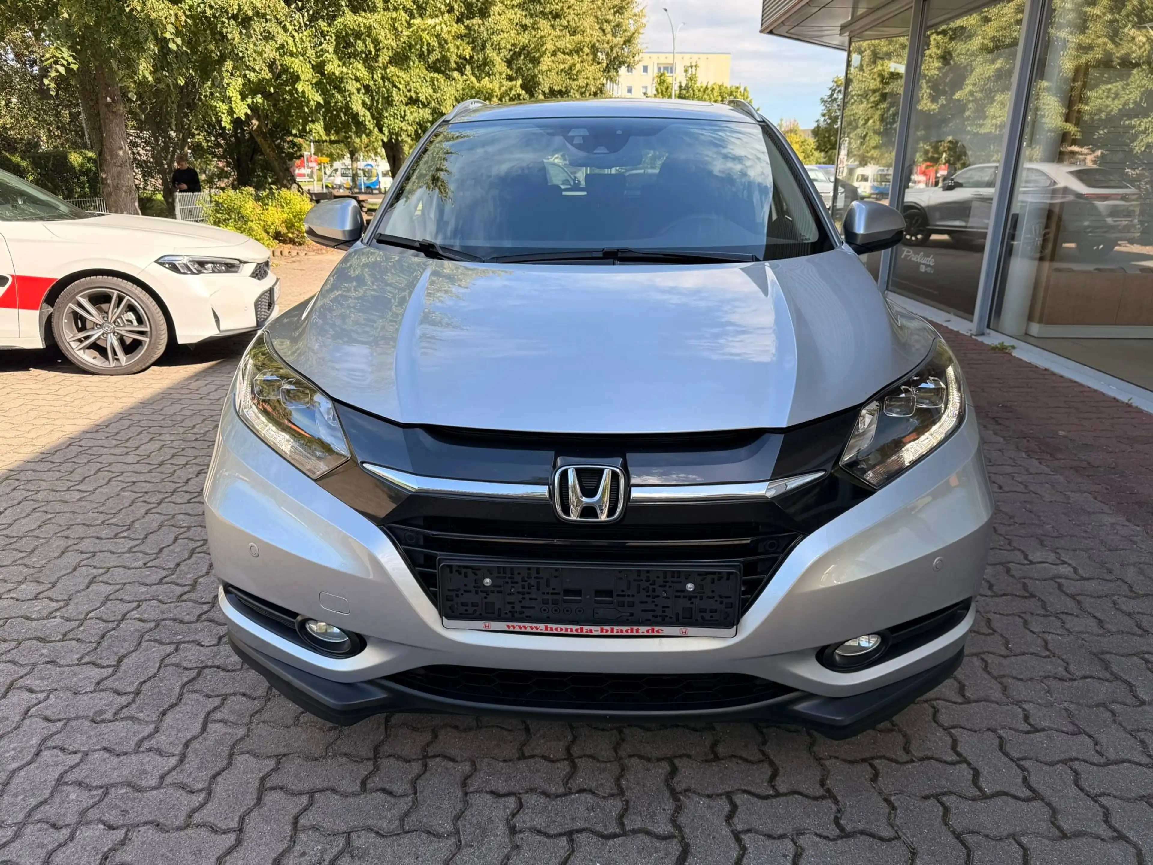 Honda HR-V HR-V 1.5 i-VTEC Executive Rückfahrkamera — photo 7