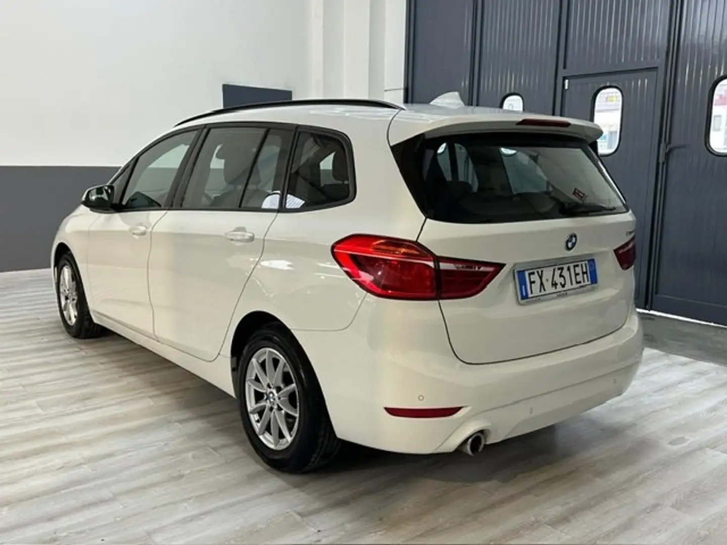 BMW Egyéb 216d Grand Tourer Sport Fehér - 2