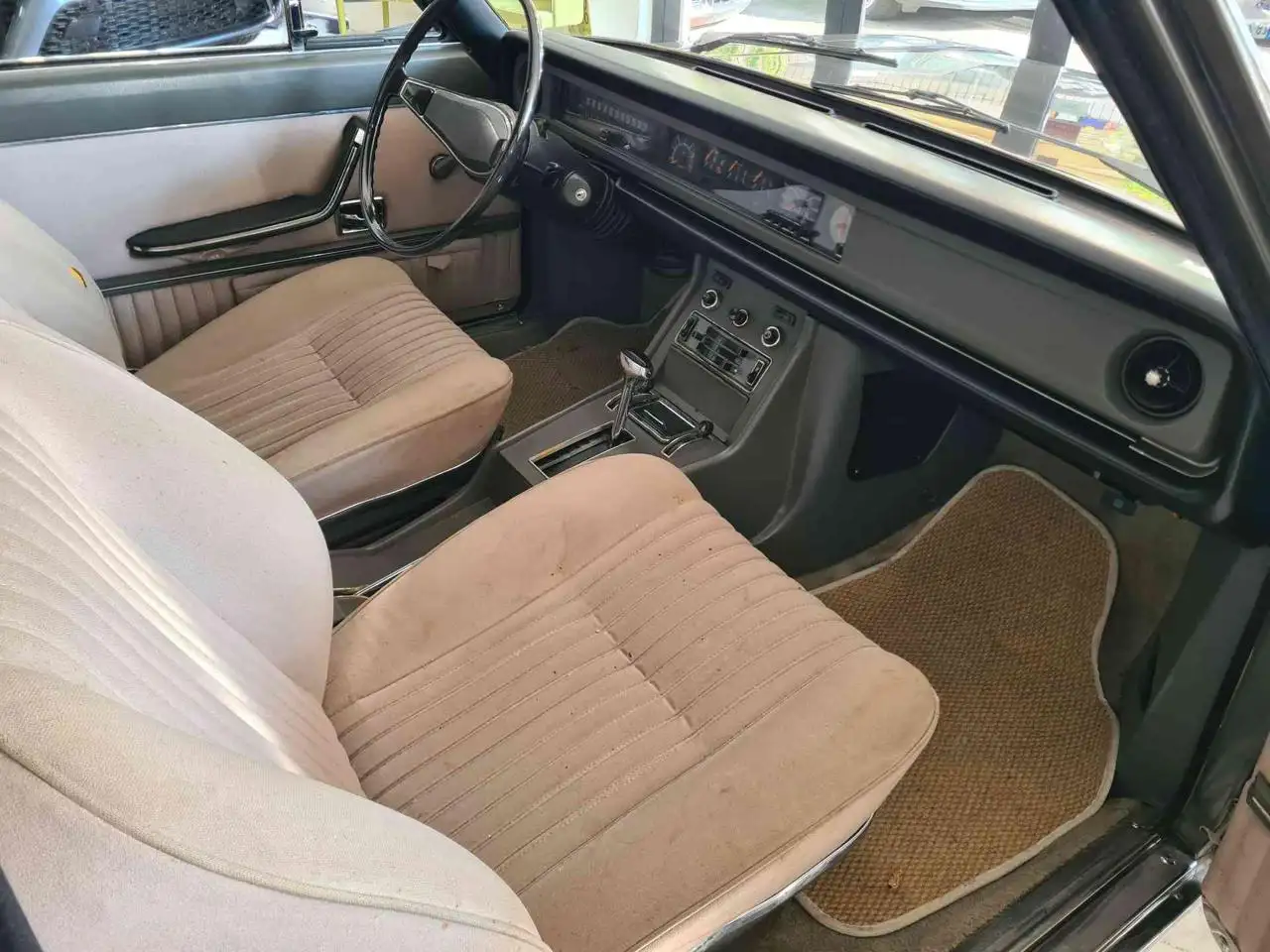 Fiat 130 2800 BERLINA, foto 10