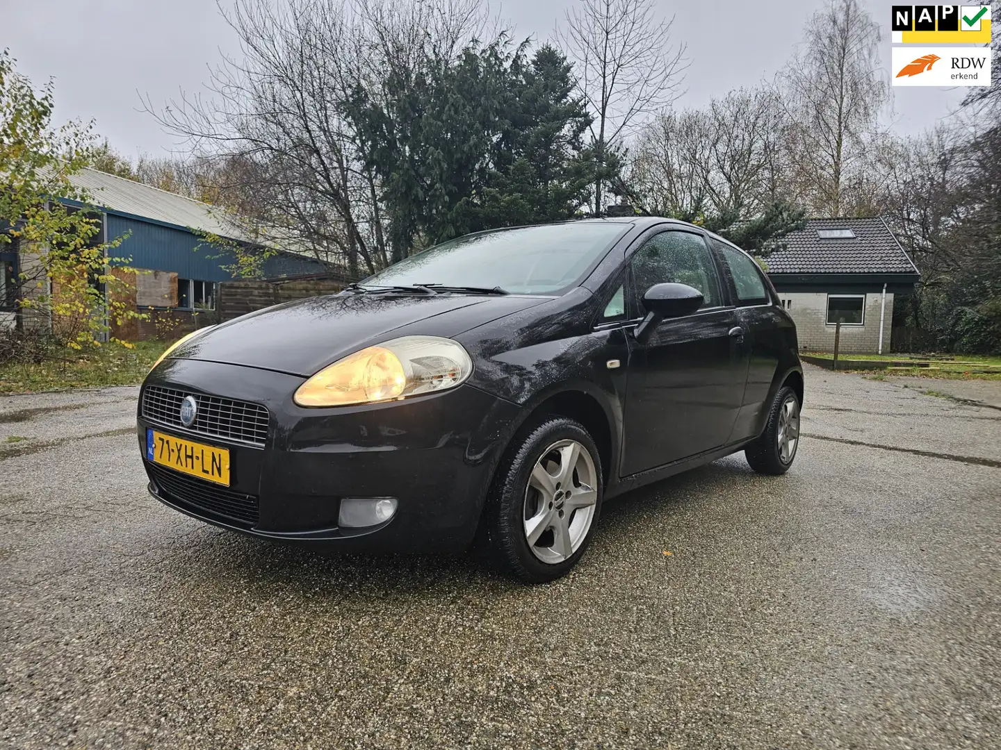 Fiat Grande Punto 1.4 Dynamic | INRUILKOOPJE ZO MEE | APK TOT 04-26 Noir - 1