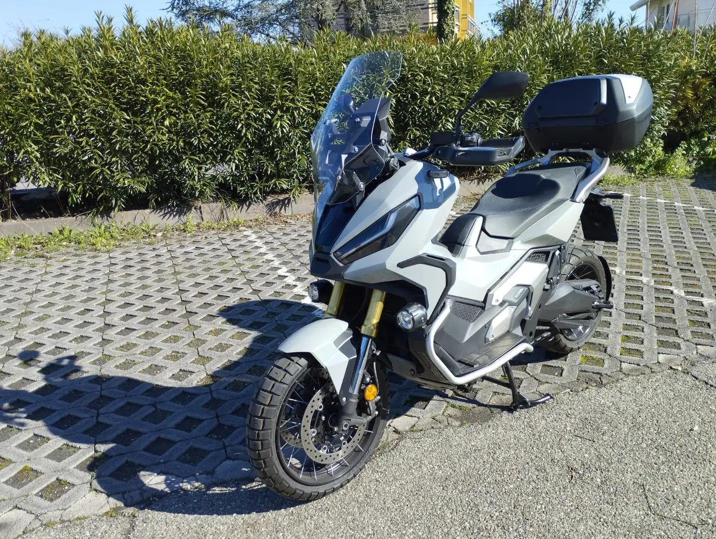 Honda X-ADV Adventure Gri - 1