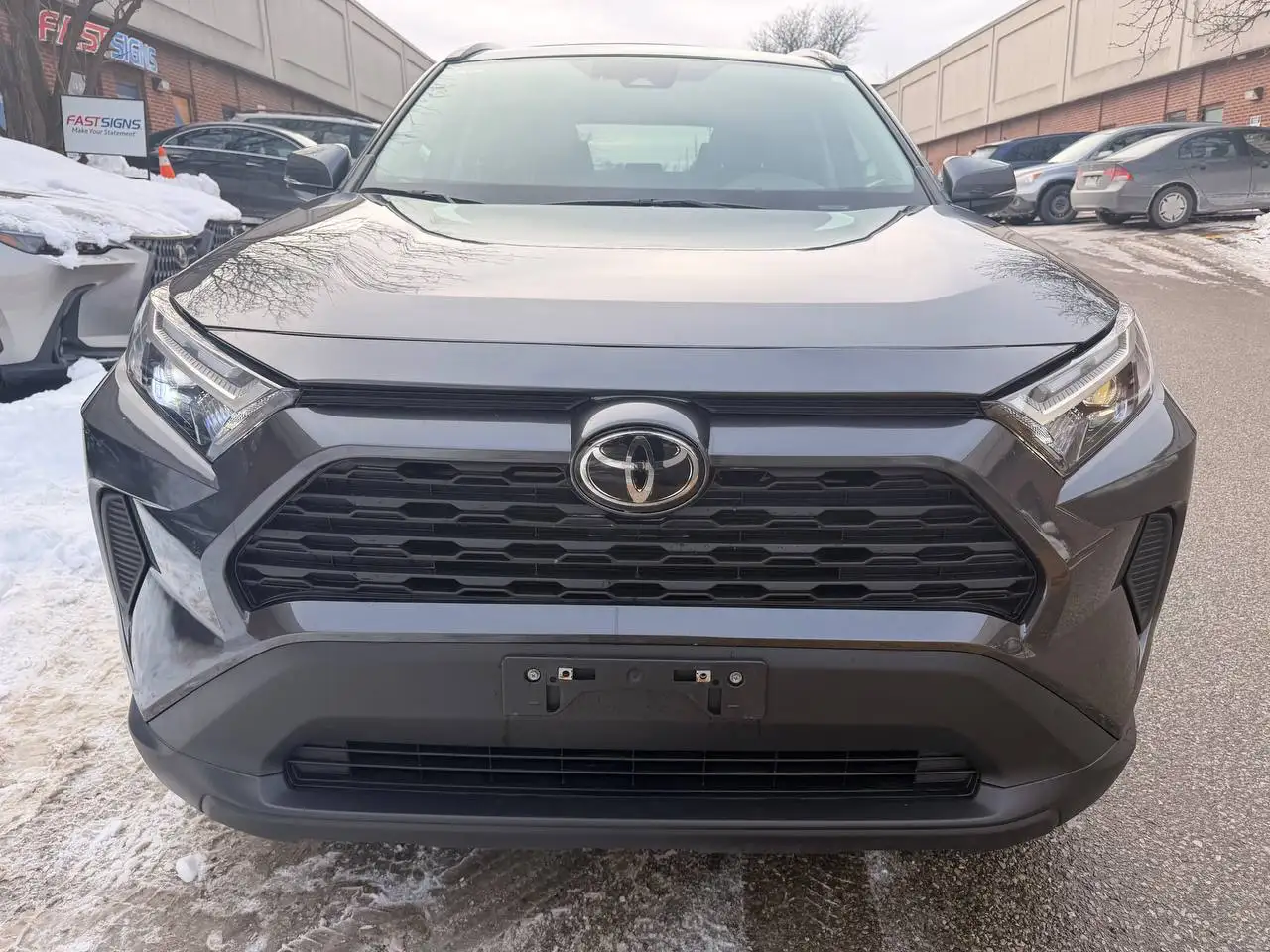 Toyota RAV 4 снимка Toyota RAV 4