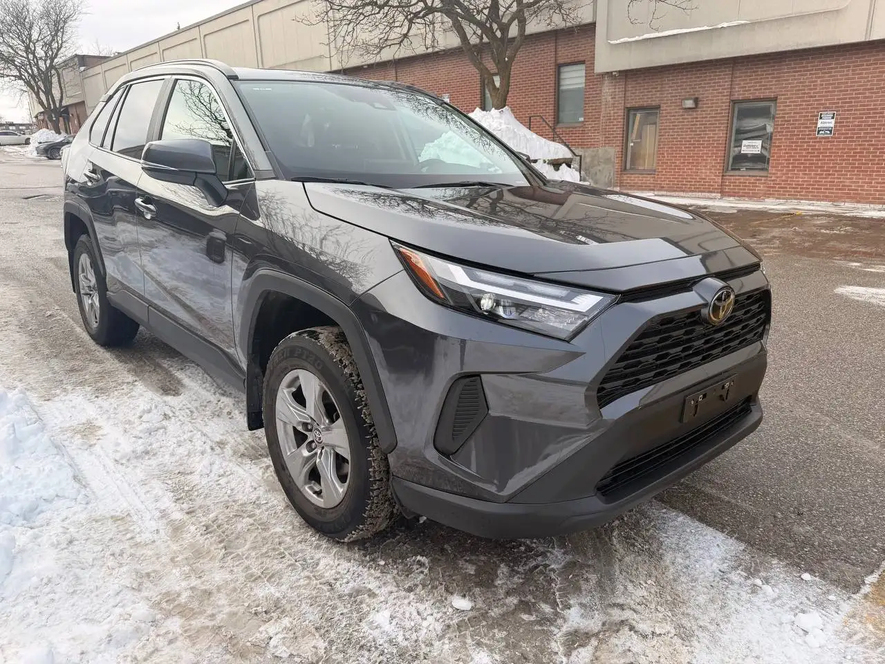 Toyota RAV 4 снимка Toyota RAV 4