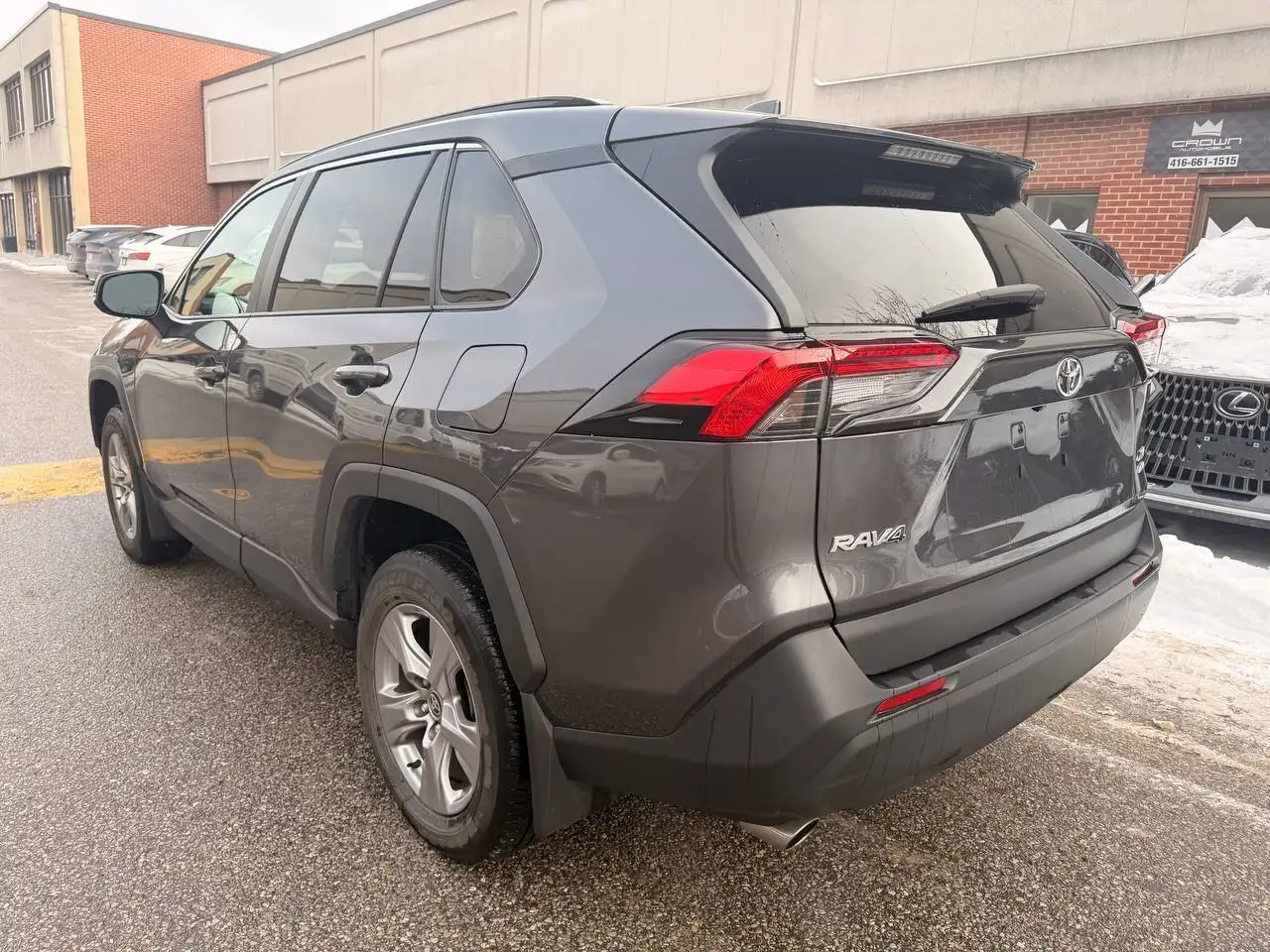 Toyota RAV 4 снимка Toyota RAV 4