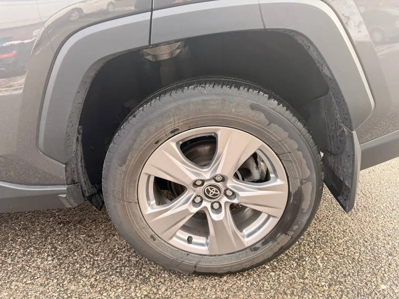 Toyota RAV 4 снимка Toyota RAV 4